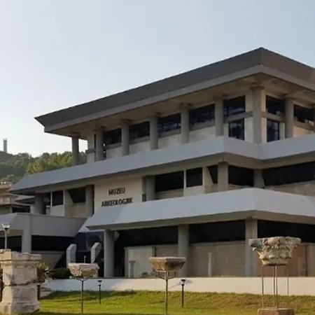 아파트 Vollga Durrës